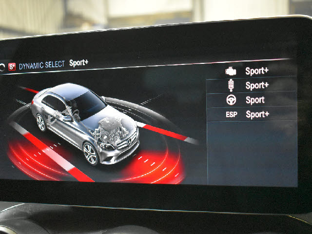 �S�ԓX���ɂēW�����I���z��������Ό��Ԋm�F���\�ł��B���C�y�ɂ��z�����������܂��B���X�^�b�t���ׂ��������������Ē����܂��̂ŗA���Ԃɂ��s����������ł����S�ł��B