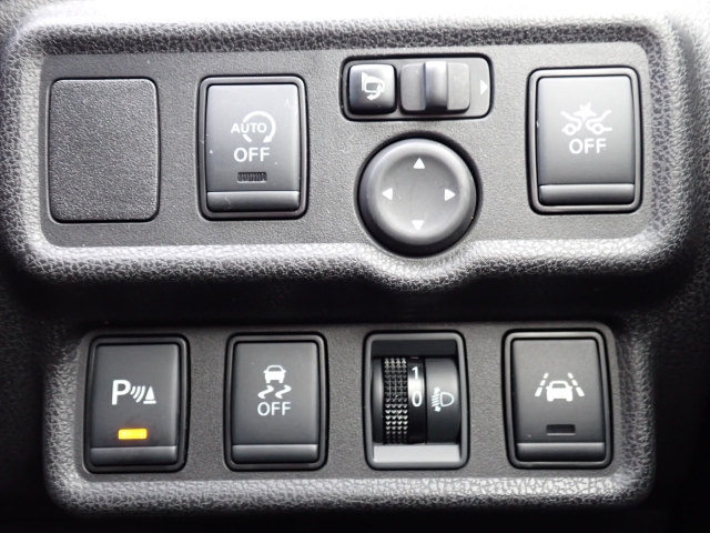 �����h�~�@�\�A�Փˉ���y���u���[�L�t���ŁA�����S�Ƀh���C�u�����y���݂��������܂���