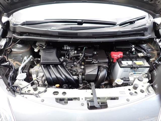 �G���W�����[�����N���[�j���O�ς݂ł��B�[�ԑO�ɓ_���������s���܂��B