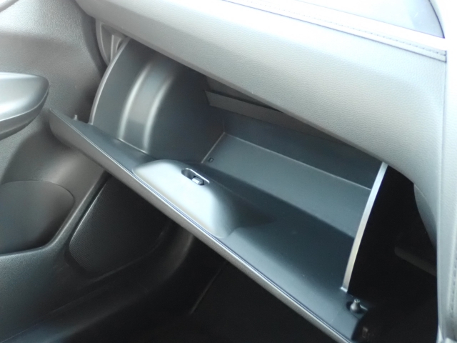 ���[�����Ղ�O���[�u�{�b�N�X�B