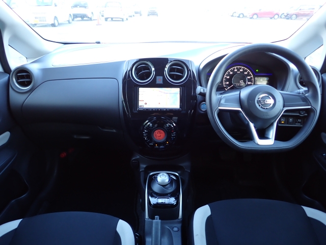 �I���b�N�X�F�蒆�ÎԂ͊O���@�ւ`�h�r�̌��i�Ȍ�����S�Ԏ��{���C���������Ԃ̗ǂ��ԗ������I���Ă���܂��̂ň��S���Ă��������ߒ����܂��I�@�ۏ؂��[���ň��S�I