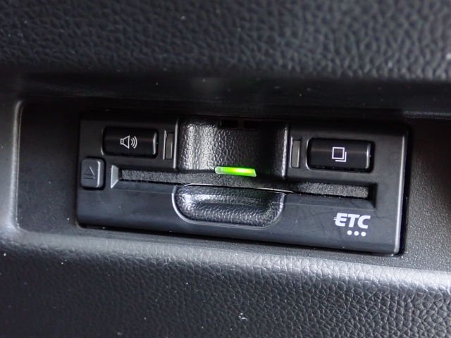 ���I�[�g�G�A�R������(^^�􁚎����������y�X�I���K�Ȏ�����f���������\�ł��B����p�l����X�C�b�`���㎿�ő��쐫���ǍD�ł��B