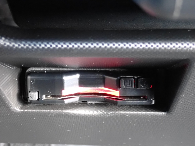 ETC���������Ă��܂��B�m���X�g�b�v�ŗ�������ʉ߂ł��܂��B���ꂵ�������ł���ˁB