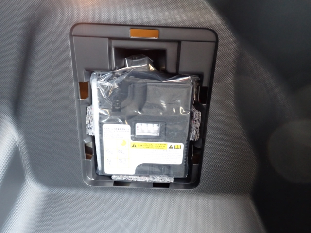 �p���N�C���L�b�g���t���Ă܂��B�������̎��̉��}���u�ɕK�v�ł��B