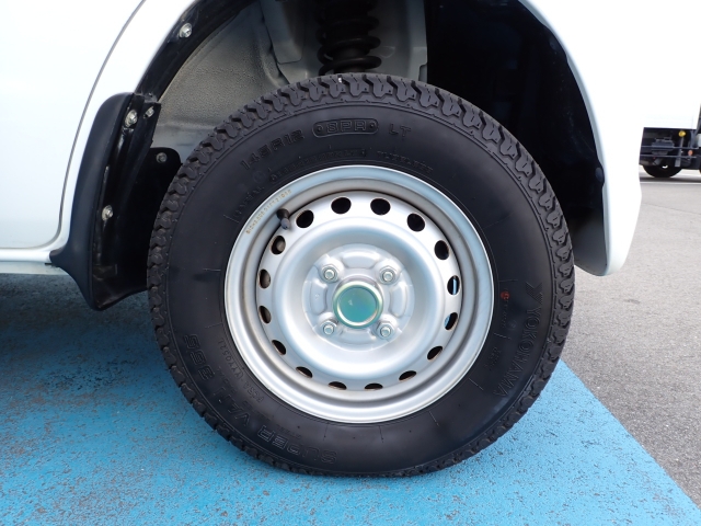 ���S���Ă���蒸���钆�ÎԂ�ڎw���ăI���b�N�X�F�蒆�ÎԂł͌��i�Ȋ�ɂ����ď��i�����I���Ă���܂��I