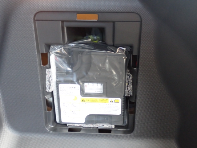 �p���N�C���L�b�g���t���Ă܂��B�������̎��̉��}���u�ɕK�v�ł��B