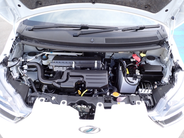 �G���W�����[�������ꂢ�ł���B�@�֋@�\�n���ǍD�ł��B�[�ԑO�ɓ_���������s���܂��B�G���W���I�C���E�I�C���t�B���^�[�E�G�A�R���t�B���^�[�E���C�p�[�S���͕K�������v���܂�