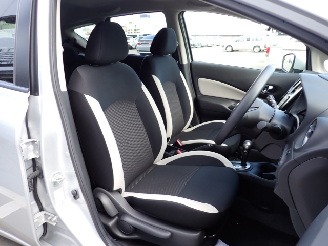 �^�]�Ȃ��傫�ȎC����Ȃ���ԗǍD�ł��B