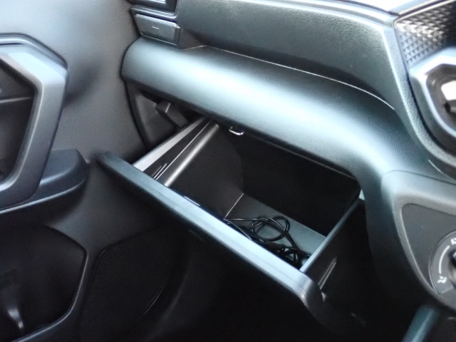 ���[�����Ղ�O���[�u�{�b�N�X�B