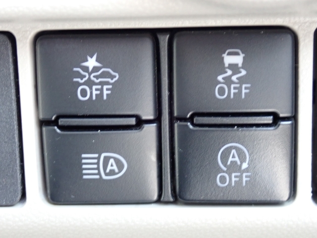 �����h�~�@�\�A�Փˉ���y���u���[�L�t���ŁA�����S�Ƀh���C�u�����y���݂��������܂���