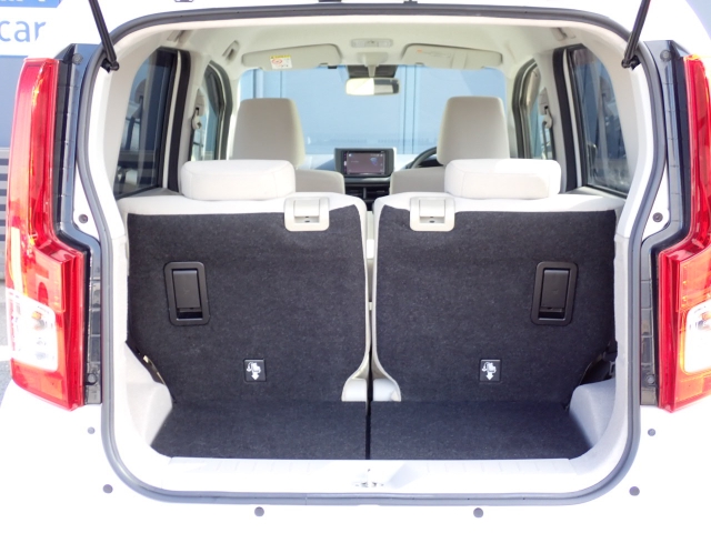 �ʏ펞�̃��P�b�W�X�y�[�X�ł��I�傫�ȊJ���ŉו��̏悹�~�낵���y�ɍs���܂��B