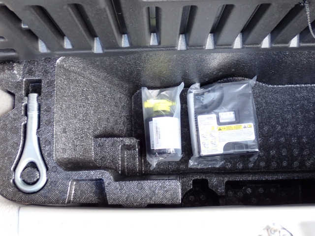 �p���N�C���L�b�g���t���Ă܂��B�������̎��̉��}���u�ɕK�v�ł��B