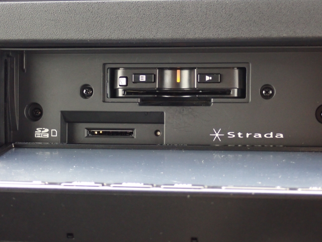 ETC���ڂł��B�L�����H�̗������Œ�Ԃ��鎖�Ȃ��X���[�Y�ɒʉ߂ł��܂��B