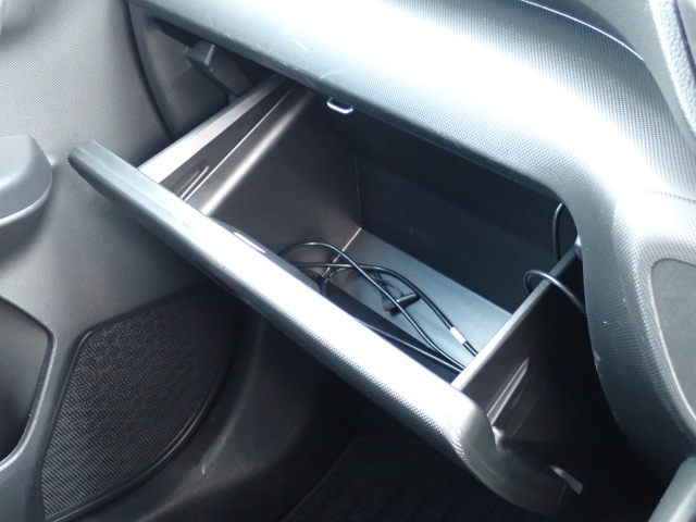 ���[�����Ղ�O���[�u�{�b�N�X�B