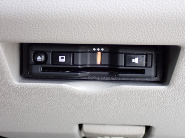 ETC���������Ă��܂��B�m���X�g�b�v�ŗ�������ʉ߂ł��܂��B���ꂵ�������ł���ˁB