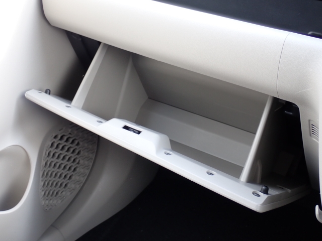 ���[�����Ղ�O���[�u�{�b�N�X�B