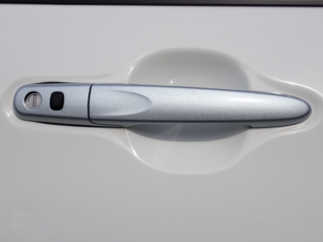 �I���b�N�X�F�蒆�ÎԂ͔[�ԑO�_�����A�G���W���I�C���A�I�C���G�������g�A�G�A�R���t�B���^�[�A���C�p�[�S�����������Ă��[�Ԓv���܂��B