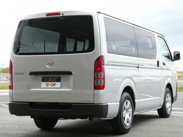 �I�v�V�������t���⃍�[���\�����݂Ȃǂ������Ă���܂��B���C�y�ɂ����k����������