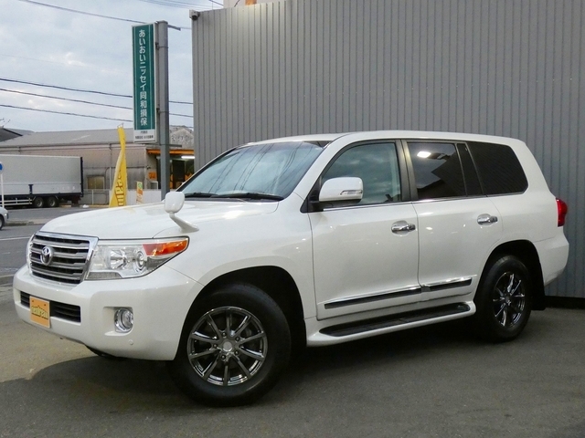 全国どこでも納車可能ですので、遠方のお客様もお気軽にお問合せ下さい?