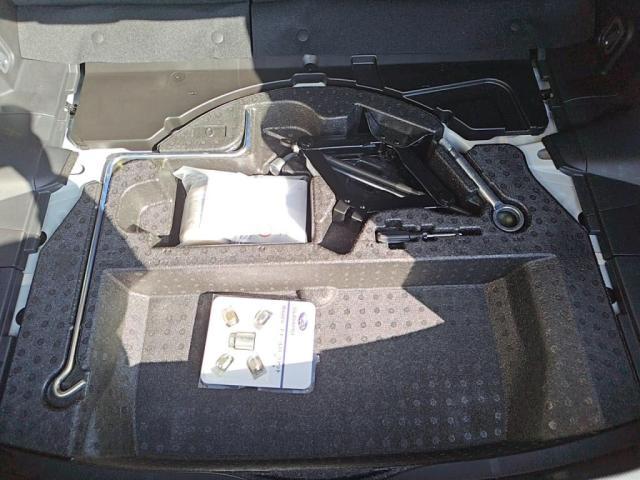 当社は昭和４４年に設立した会社です。今年で５６周年になります。創業当時からの伝統としてお車を通じて真面目にお客様と向き合ったお付き合いをさせて頂く事が当社の特徴です。１００年企業を目指しております。