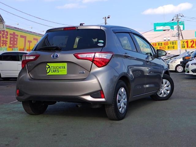 �֗��ȂT�h�A�A�`���b�g�傫�ڂ̔������������Ƃ��A���A�V�[�g���A�����W���邱�Ƃł����Ղ�Ƃ����ו���Ԃ��o���܂��B