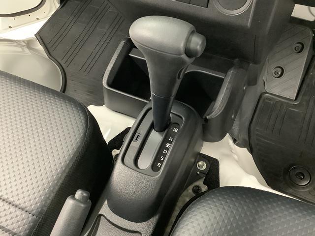 【プロのメカニック多数在籍】兵庫ダイハツには併設の整備工場がございます☆購入されてからのお手入れも当店にお任せください！充実の整備パック『ワンダフルパスポート』にも是非ご加入下さいｏ（＾∇＾）ｏ♪