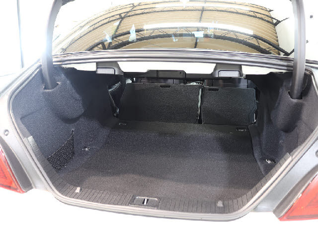 全車無料２年保証付き販売！！安心のアフターサービスでベンツライフをお愉しみ下さいませ。