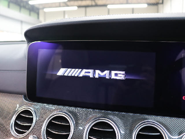 皆様のお問合せ・ご来店をスタッフ一同心よりお待ちしております！！０３−３６８７−６３６３