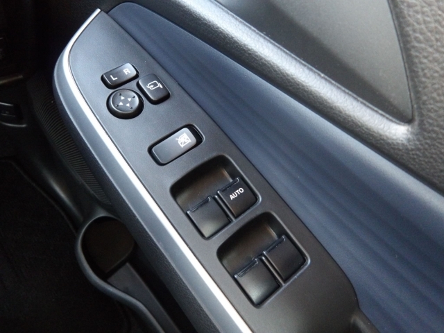 �I���b�N�X�t�|����������X�ւ̂��₢���킹�́A�s�d�k�F�O�Q�V�|�R�W�W�|�W�R�R�U�܂ł��C�y�ɂǂ����I�i�c�Ǝ��ԁF10���`�P�X���@���j��x�j