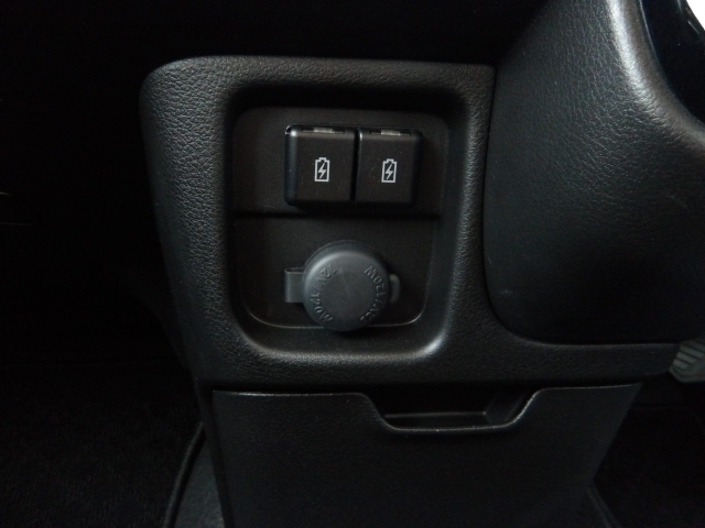 �I���b�N�X�t�|����������X�ւ̂��₢���킹�́A�s�d�k�F�O�Q�V�|�R�W�W�|�W�R�R�U�܂ł��C�y�ɂǂ����I�i�c�Ǝ��ԁF10���`�P�X���@���j��x�j