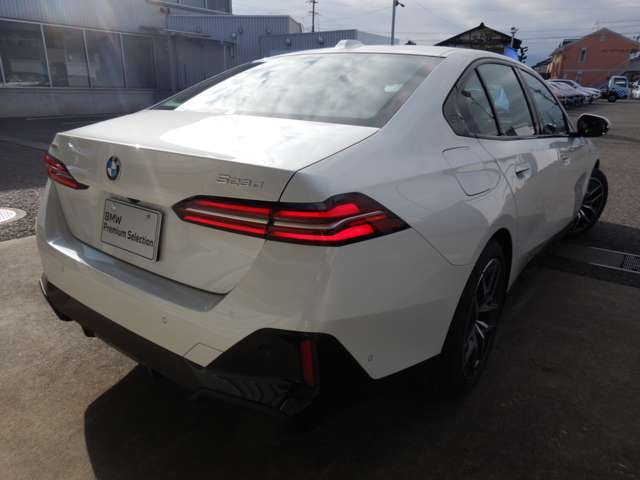 ���₢���킹�A���҂����Ă���܂�