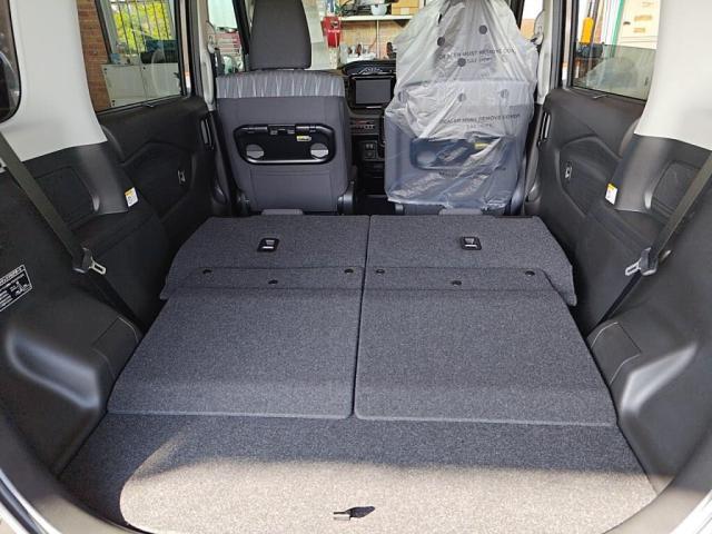 トータルメンテナンスは当社の得意とするところです、オイル交換無料・自社工場車検・板金・カー用品車に関する事はお任せ