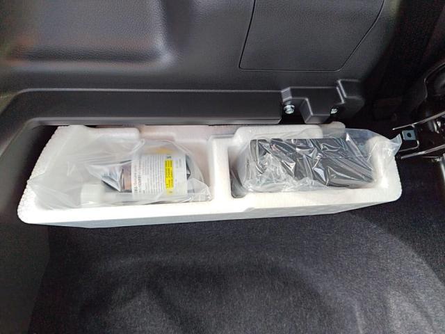 当社は昭和４４年に設立した会社です。今年で５６周年になります。創業当時からの伝統としてお車を通じて真面目にお客様と向き合ったお付き合いをさせて頂く事が当社の特徴です。１００年企業を目指しております。