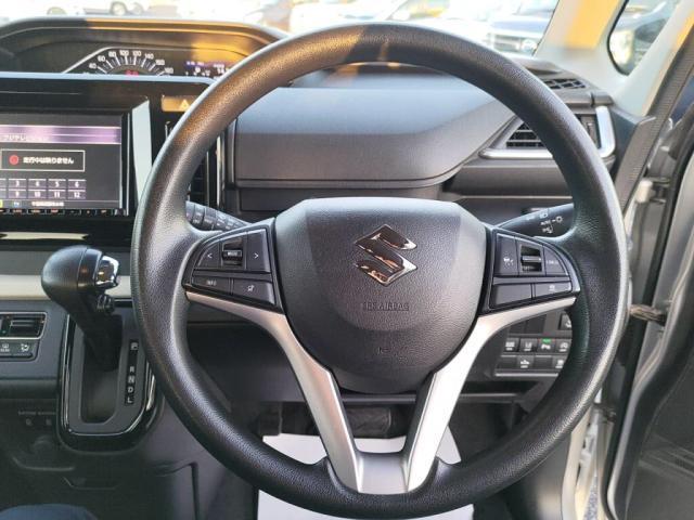 ステアリングリモコン付き！