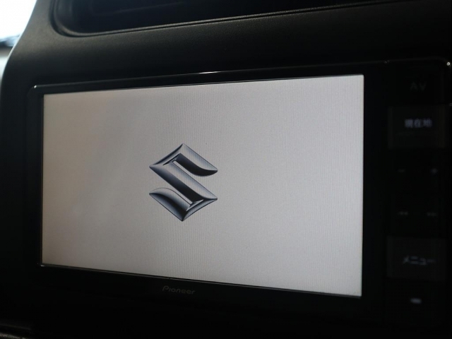 �X�Y�L�����i�r�d�l�I�I�p�C�I�j�ASD�i�r���o�b�N�J�����������ς݂ł��I�������A���D�݂̃i�r��ŐV�i�r�ւ̌���������܂��̂ŁA���C�y�ɂ����k����������