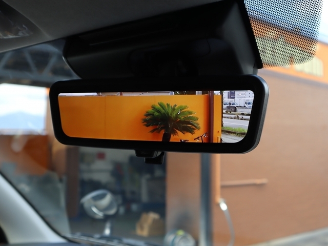 �f�W�^���C���i�[�~���[�̃N���A�ȉ�ʂň��S�ɒ���