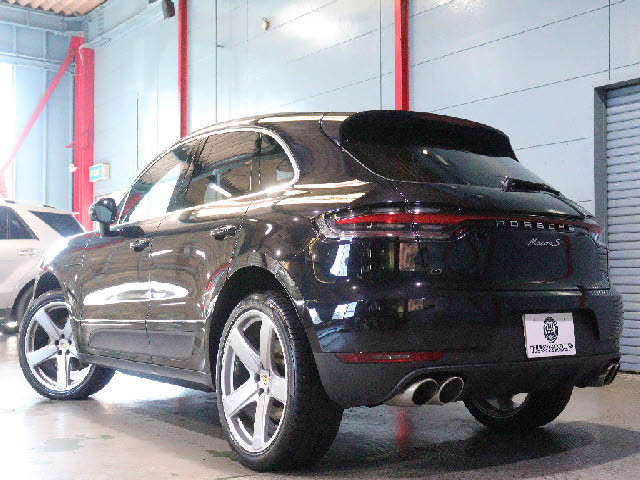 ���[�ԑO�͂�������Ƃ����������s���A�����L�^��𔭍s���Ă̂��[�ԂƂȂ�܂��B���[�Ԍ�͂Q�N�ۏ؂����t���v���܂��I�I���I�C���������S�J�����ɖ��������T�[�r�X�����{���Ă���܂��I