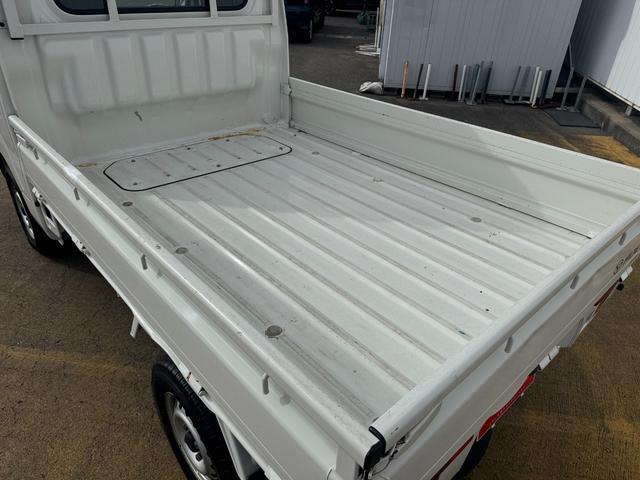 �ԗ��̏ڍׂ��Ԃɕt���܂��Ă̓X�^�b�t�܂ł��C�y�ɂ��₢���킹���������B