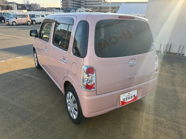 �����h�A�E�����N�H�[�^�[�E�o�b�N�h�A�E�B���h�E�ɃX���[�N�h�K���X���̗p