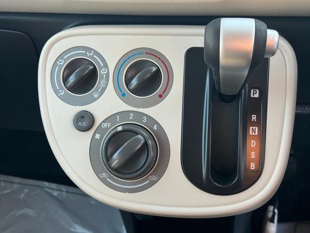 �ԗ��̏ڍׂ��Ԃɕt���܂��Ă̓X�^�b�t�܂ł��C�y�ɂ��₢���킹���������B