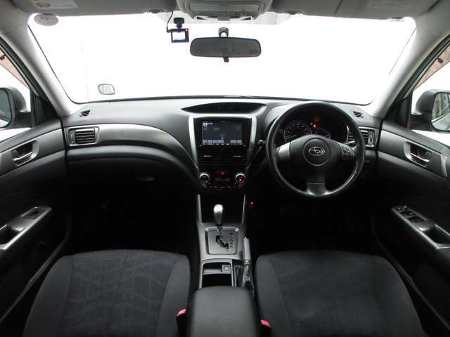 このお車は前のお客様から直接買取させて頂