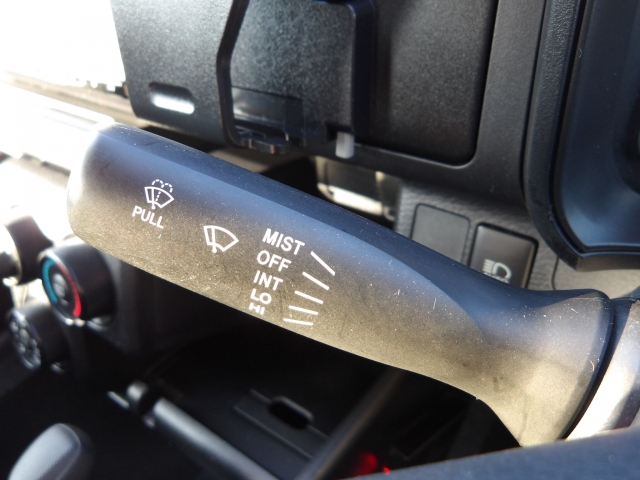 �I���b�N�X�t�|����������X�ւ̂��₢���킹�́A�s�d�k�F�O�Q�V�|�R�W�W�|�W�R�R�U�܂ł��C�y�ɂǂ����I�i�c�Ǝ��ԁF10���`�P�X���@���j��x�j