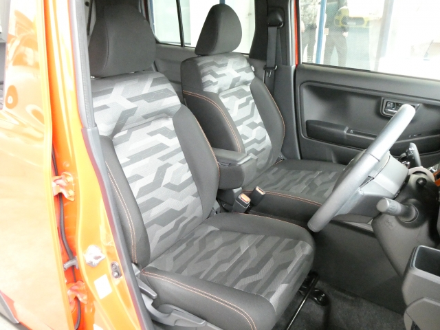 �V�[�g��ԗǍD�ł�