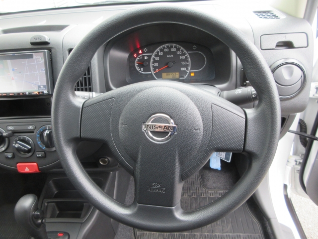 �X�e�A�����O�̓X�������Ȃ��A���ꂢ�ȏ�ԂƂȂ��Ă���܂���