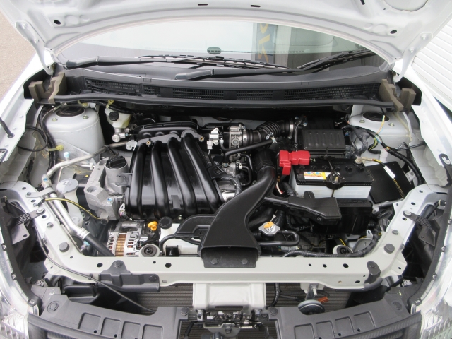 �G���W�����[�����Y��Ɏd�オ���Ă���܂��B�@�c�Ǝ��Ԃ͂P�O���`�P�W���܂ŁA���T���j������x���ƂȂ��Ă���܂��B���₢���킹���X�^�b�t�ꓯ�A���҂����Ă���܂���