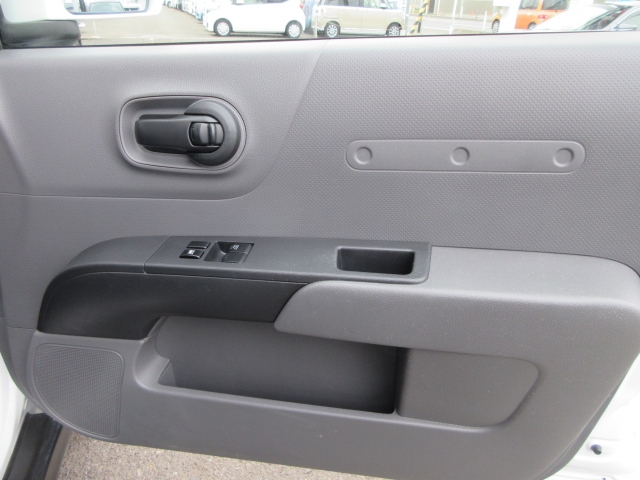 �O�Ȃ̃h�A���ʂł��B