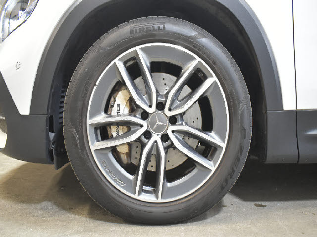 �S�ԓX���ɂēW�����I���z��������Ό��Ԋm�F���\�ł��B���C�y�ɂ��z�����������܂��B���X�^�b�t���ׂ��������������Ē����܂��̂ŗA���Ԃɂ��s����������ł����S�ł��B