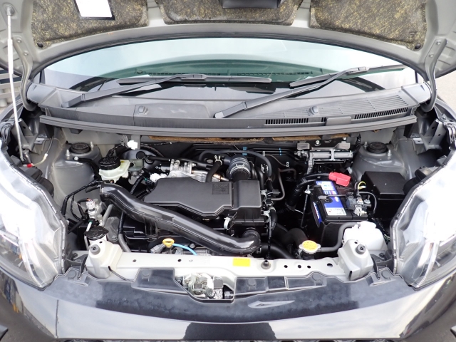 �G���W�����[�����N���[�j���O�ς݂ł��B�[�ԑO�ɓ_���������s���܂��B