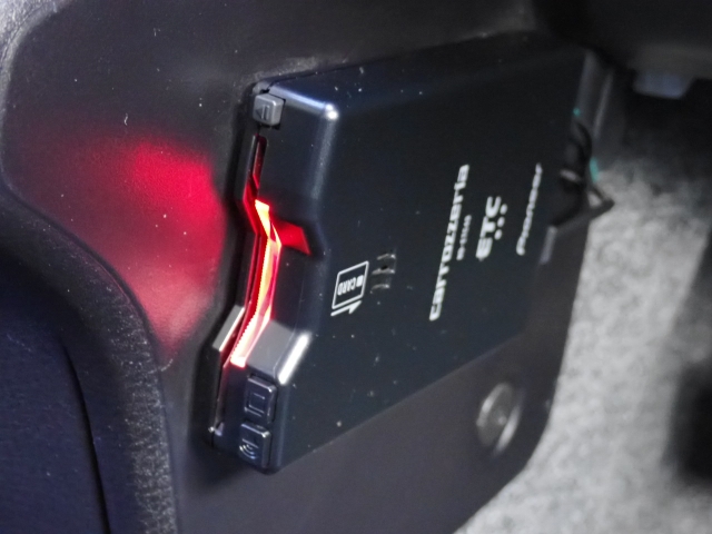 ETC���������Ă��܂��B�m���X�g�b�v�ŗ�������ʉ߂ł��܂��B���ꂵ�������ł���ˁB