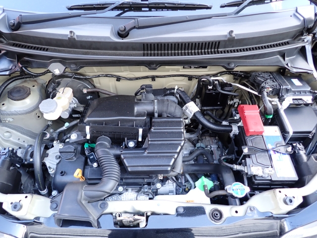 �@�֋@�\�n���ǍD�ł��B�[�ԑO�ɓ_���������s���܂��B�G���W���I�C���E�I�C���t�B���^�[�E�G�A�R���t�B���^�[�E���C�p�[�S���͕K�������v���܂��B